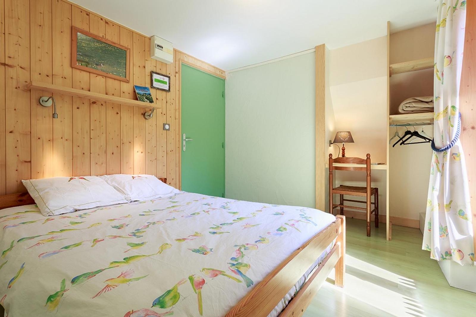 Gite Auberge L'Herbe Tendre Saint-Pierre-dʼEntremont Habitación foto
